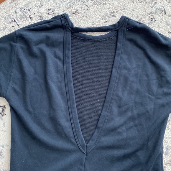 Nike Dri-Fit Sweater - Picture 3 of 6